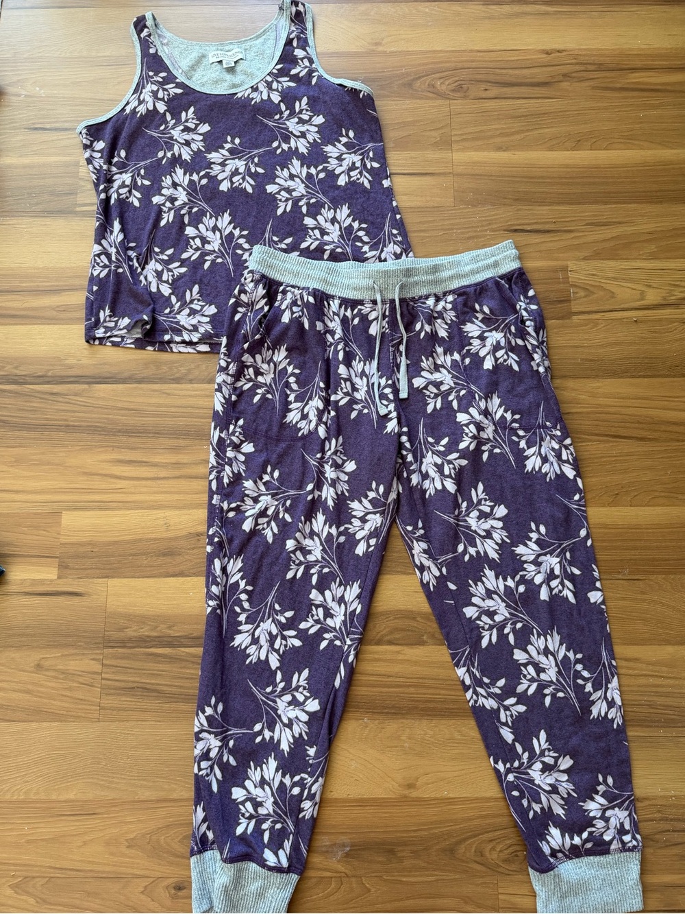 Live Love Lounge Karen Neuburger Pajama Set Large Purple Floral Tank Jogger Pant